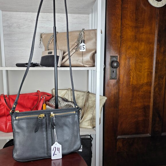 Fossil Elise Black Pebbled Leather Small Crossbody - Picture 3 of 17